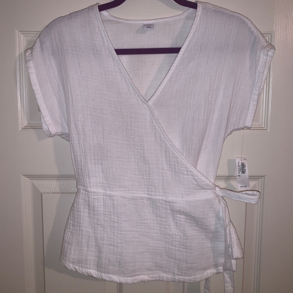 XS White Old Navy Blouse